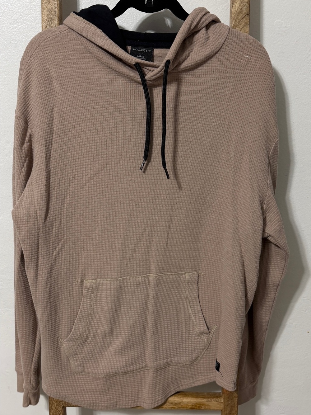 Hollister Men’s Waffle-Knit Hoodie in Taupe with Black Drawcord